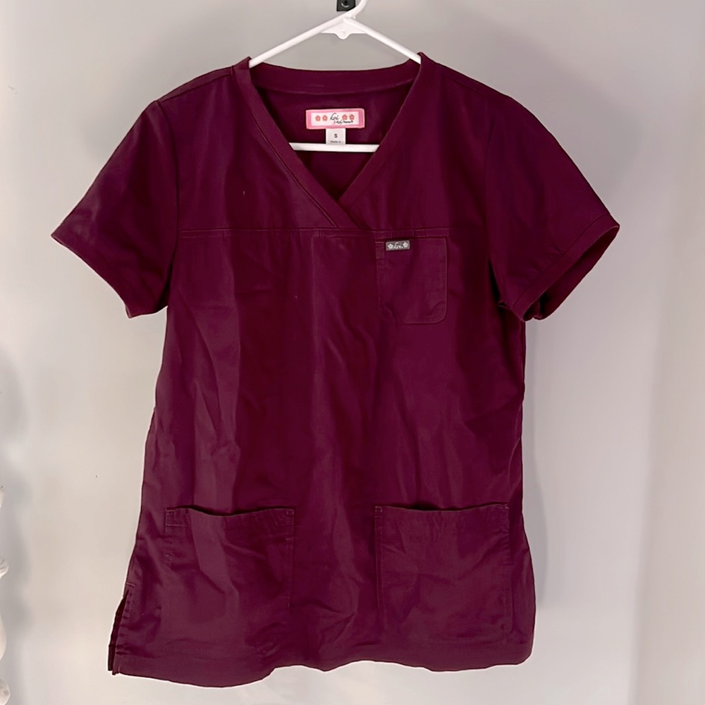 Scrub top; Good condition!